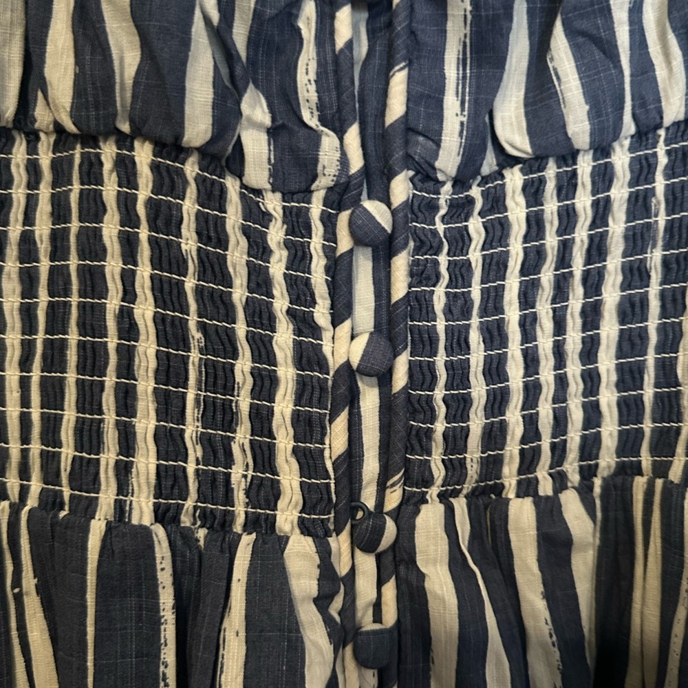 By Anthropologie Long Sleeved Sweetheart Midi Dress - Picture 7 of 9